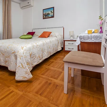 Gasthuis Stefania 3*