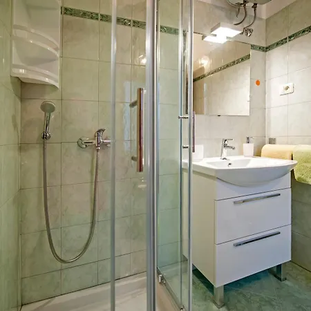 Stefania Gasthuis 3*